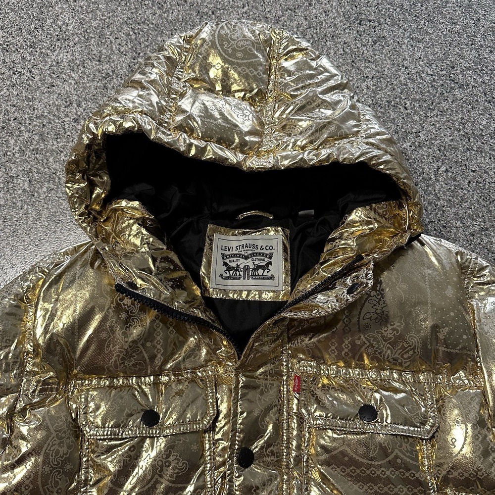 Levi's Puffer Jacket Men's L Gold Bandana Paisley Quilted Hooded  X2814 $225 - Picture 9 of 14